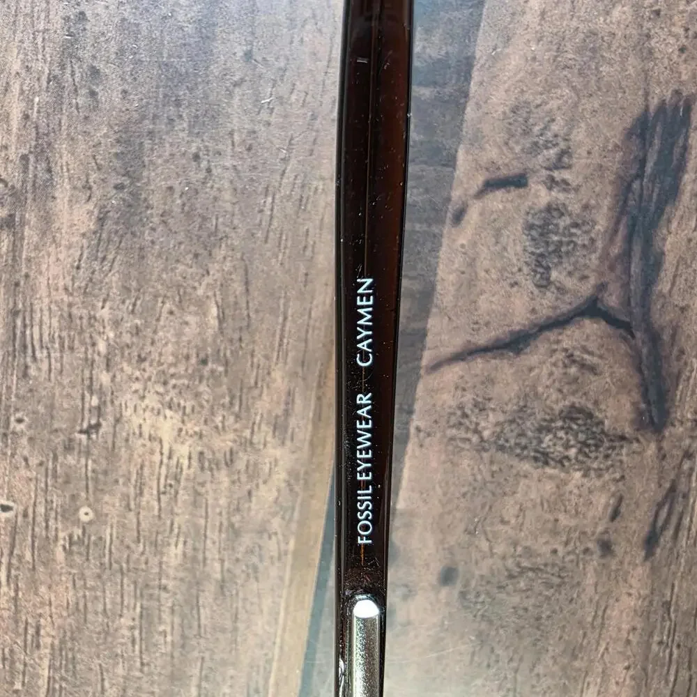 Fossil elegant eyewear